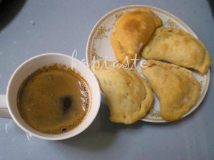 kolokotes-with-coffee